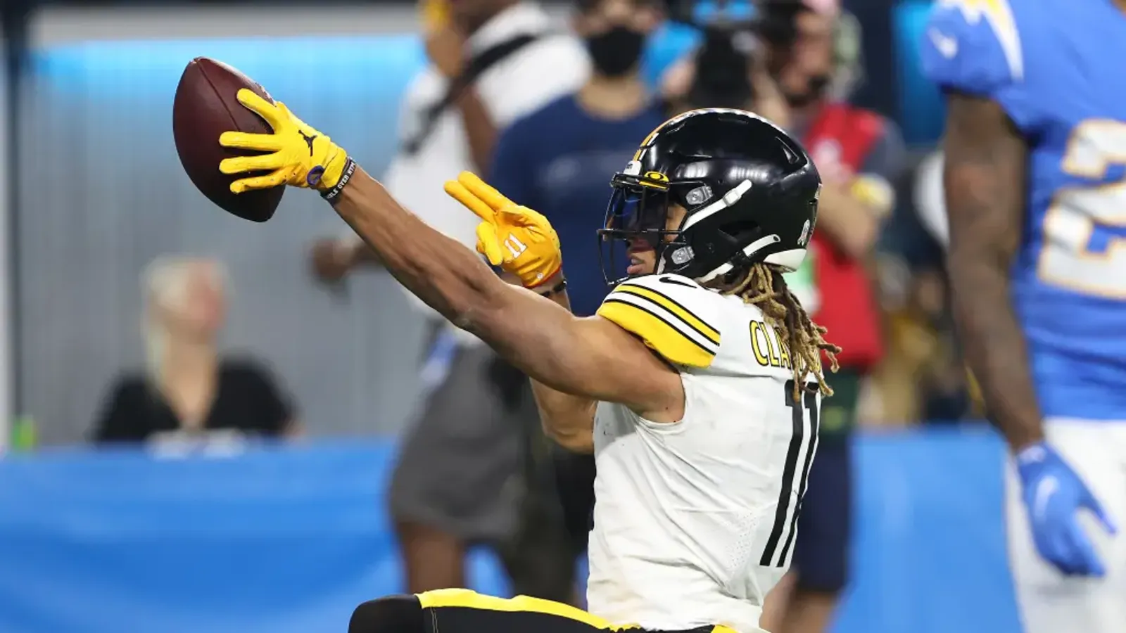 Steelers Claypool Against Chargers