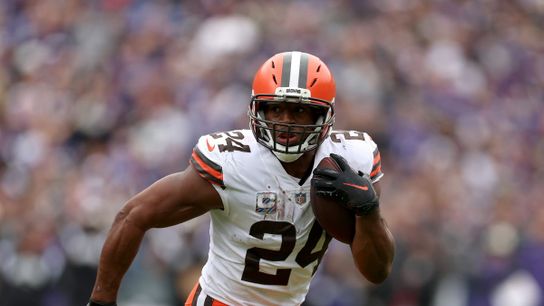 Steelers Browns Nick Chubb