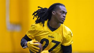 Steelers Cory Trice Jr. Not Yet Fully Cleared, But Optimistic He Isn't Far Off (Steelers News). Photo by AP