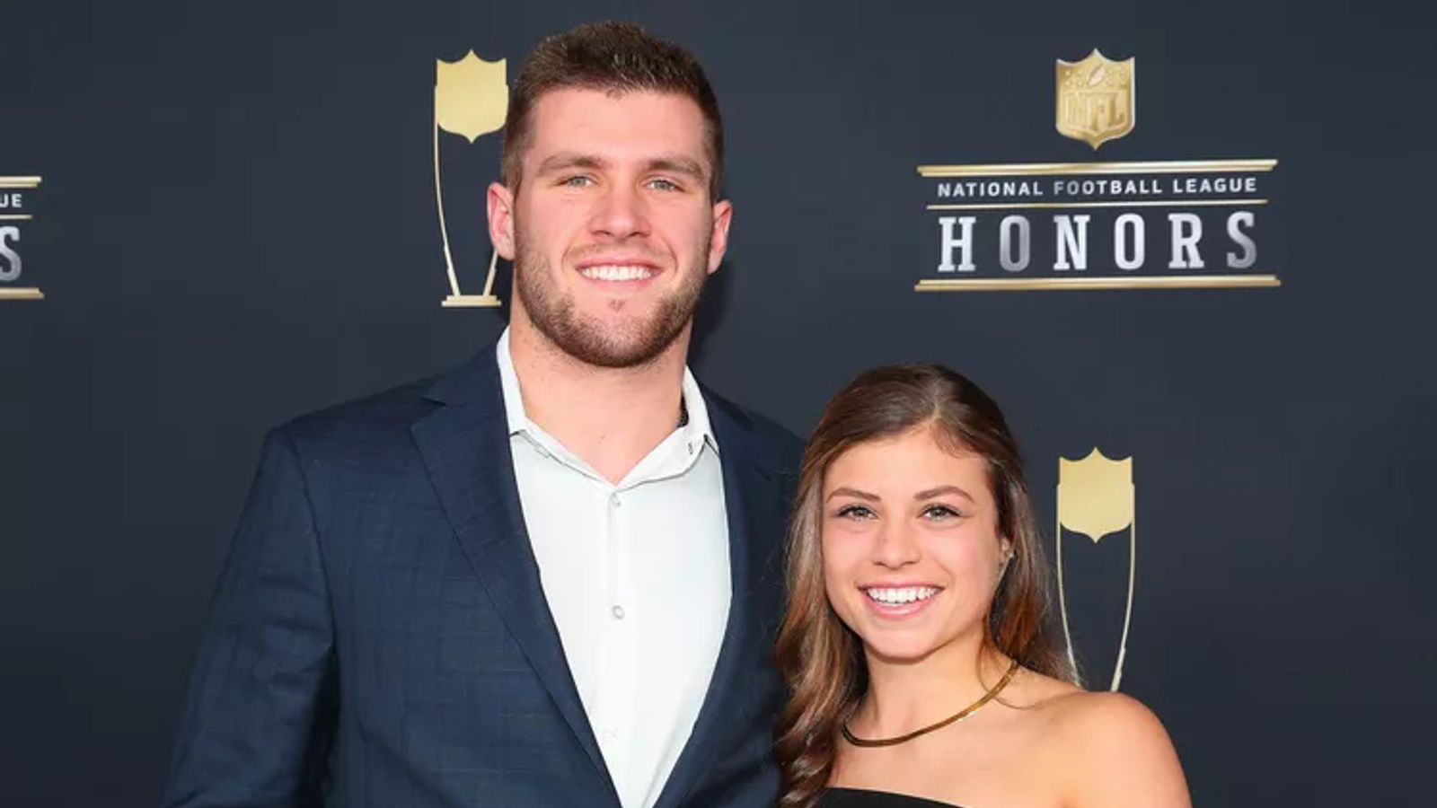 Congratulations: Steelers' TJ Watt And Wife Dani Celebrating Birth Of First Child (Steelers News). Photo by Rich Graessle / Icon Sportswire