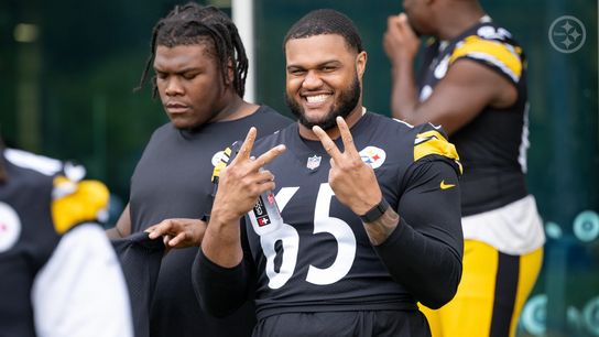 Steelers' Dan Moore Jr. and Broderick Jones Steelers' Dan Moore Jr. and Broderick Jones