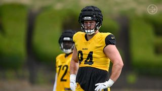 New Steelers DL Dean Lowry Opens Up About His Most Intense Moment In Pittsburgh (Steelers News). Photo by Karl Roser / Pittsburgh Steelers