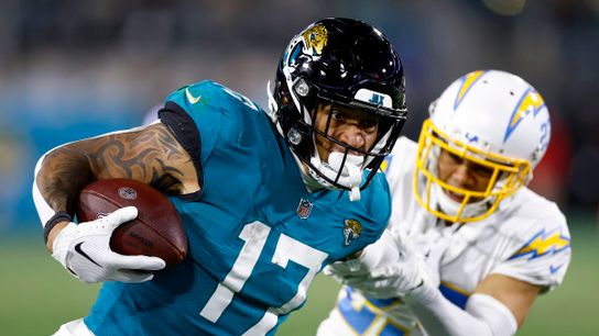 What Jaguars' Evan Engram's new contract means for Steelers' Pat Freiermuth 