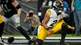 Steelers Are Reportedly Just Exercising Caution With Justin Fields' Surprise Hamstring Injury (Steelers News). Photo by John Locher / AP Photo