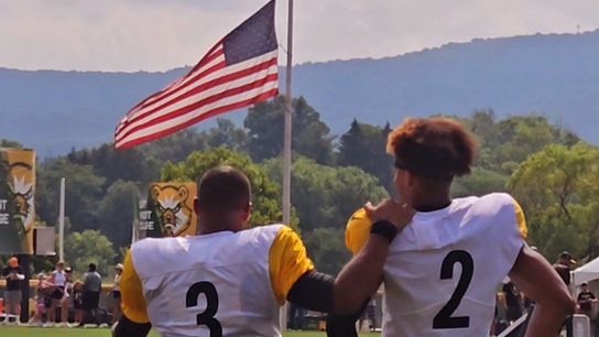 Steelers' Justin Fields and Russell Wilson