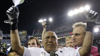 Steelers Need To Fix Unstable Relationship With Hines Ward Before He Can Be Hired “I Can’t Hire Myself” (Steelers News). Photo by AP