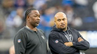 Latest Leak Sparks Urgency In Pittsburgh As Steelers Get Pushed To Reunite Patrick Graham With Former First-Rounder (Steelers News). Photo by Las Vegas Journal