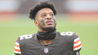 Steelers Get Blasted By Former Browns WR For Nightmare Playoff Loss: “Dog Walk In The Park With Them” (Steelers News). Photo by David Richard / AP