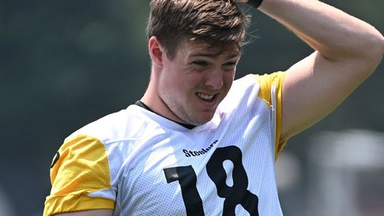 Steelers QB Will Howard Earns Surprising Approval From Hall Of Fame Quarterback Kurt Warner. Photo by Justin Berl / Getty Images