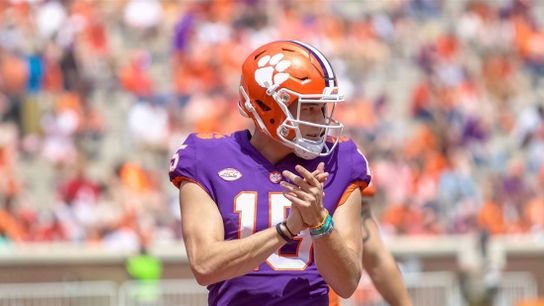 Pittsburgh Steelers' Insider Believes Team Likely To Offer Former Clemson Quarterback A Contract  (Hunter Johnson)