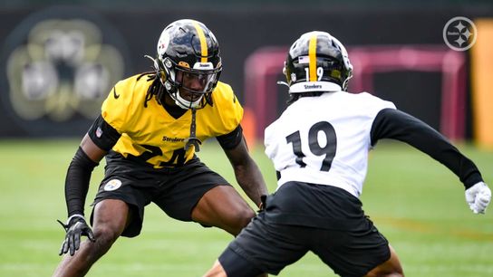 Steelers rookie cornerback Joey Porter Jr (#24) goes up against Calvin Austin III (#19) during 2023 training camp