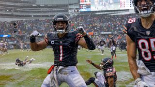 Steelers Encouraged To Use Justin Fields In Certain Packages Like 1995 Kordell Stewart (Steelers News). Photo by Brian Cassella / Chicago Tribune