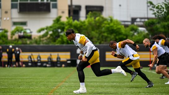 Steelers' Justin Fields and Russell Wilson