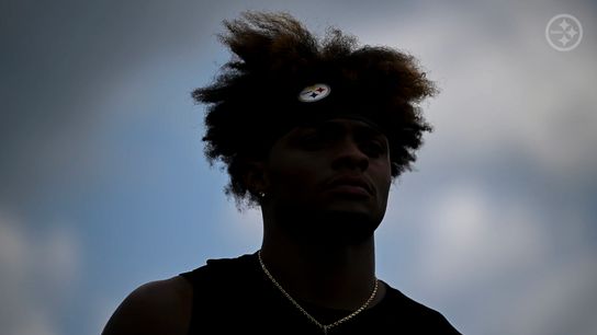 Steelers' Justin Fields Could Be Set Up For Failure In A Similar Way To Kenny Pickett In 2023 (Steelers News)