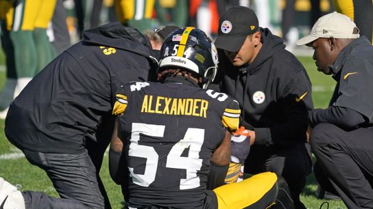 Pittsburgh Steelers linebacker Kwon Alexander (54) is examined by team doctors and trainers after being injured on a play during the first half of an NFL football game against the Green Bay Packers in Pittsburgh, Sunday, Nov. 12, 2023. (AP Photo/Gene J. Puskar) (Gene J. Puskar / Associated Press) Steelers Kwon Alexander