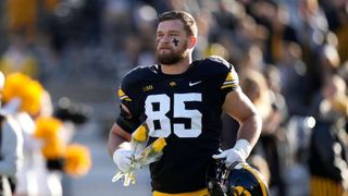 Steelers Make First Rookie Signings Official By Inking Logan Lee And Mason McCormick (Steelers News). Photo by Charlie Neibergall / AP Photo