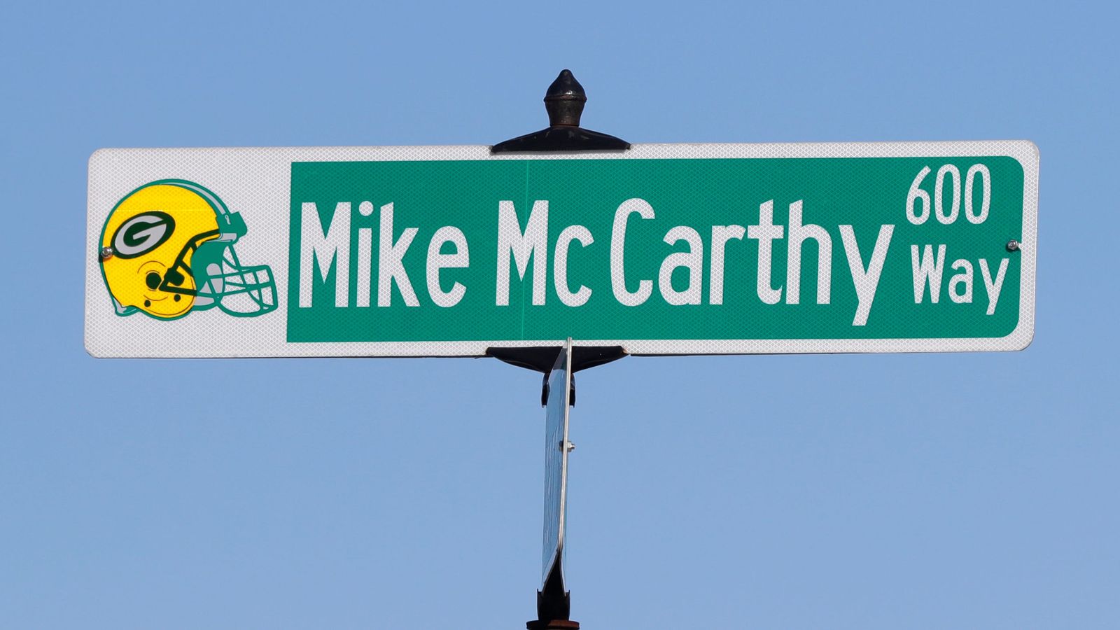 Steelers' Mike McCarthy Sends Sneaky Message About How 2026 Will Differ From Mike Tomlin's Teams (Steelers News). Photo by Sarah Kloepping / Imagn Images