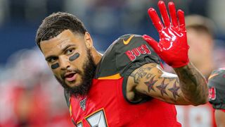 Steelers Cautioned Against Signing Mike Evans Or Tyreek Hill For 1 Strong Reason (Steelers News). Photo by Will Vragovic / Getty Images