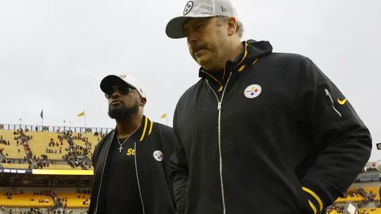 Steelers' Mike Tomlin Was Terrified Of Throwing The Ball Against The Cincinnati Bengals (Steelers News)