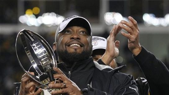Steelers Head Coach Mike Tomlin Was Alarmed With "A Lot Of Issues" During The 2008 Training Camp (Steelers News)