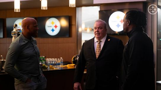 Steelers Reportedly Keeping 3 Big Members Of Mike Tomlin's Staff (Steelers News)