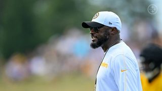 Steelers' Mike Tomlin Remembers Unfair Trade After Ryan Shazier Knocked A Seattle FB Out And Himself (Steelers News). Photo by Karl Roser / Pittsburgh Steelers