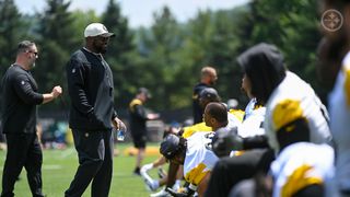 Former Steelers Executive's Big Issue With Mike Tomlin: "How Do You Coach 17 Years; And Not Have A Coaching Tree" (Steelers News). Photo by Karl Roser / Pittsburgh Steelers