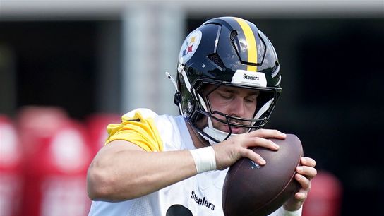 Steelers' Pat Freiermuth Gets Honest On New Role Under Mike McCarthy. Photo by Matt Freed / Pittsburgh Post-Gazette