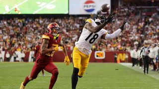 Steelers’ Russell Wilson Praises New Target Mike Williams After Game-Winning Catch Against Commanders (Steelers News). Photo by Getty Images