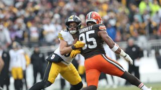 Steelers' Pat Freiermuth Will Love Finding This Out About Mike McCarthy (Steelers News). Photo by Scott Galvin / Imagn Images