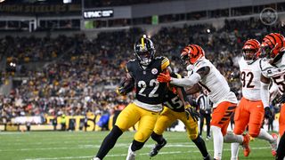 All-Pro Running Back Knows Steelers' Najee Harris' Best Fit Is With Another AFC Playoff Team (Steelers News). Photo by Alysa Rubin / Pittsburgh Steelers