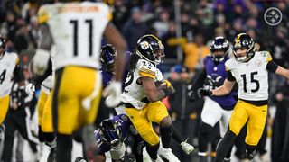 Steelers' Najee Harris Already Being Heavily Recruited By Big AFC Star (Steelers News). Photo by Alysa Rubin / Pittsburgh Steelers