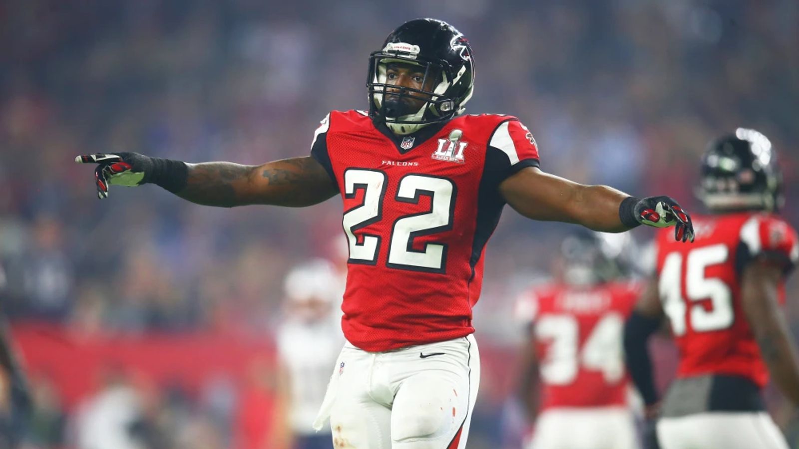 Pro Bowler Keanu Neal signs with the Tampa Bay Buccaneers, two