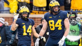 Steelers' Trade Up In CBS 2024 Mock Draft Is A Staggering Missed Opportunity To Add Elite Defender (Steelers News). Photo by  Kedzie Griffin / Illinois Athletics