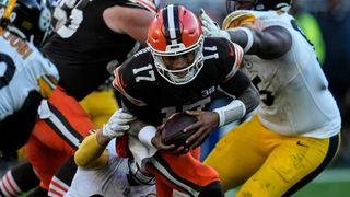 Steelers Gave Browns’ Dorian Thompson-Robinson A Moment He Will Never Forget (Steelers News). Photo by Sue Ogrocki / AP