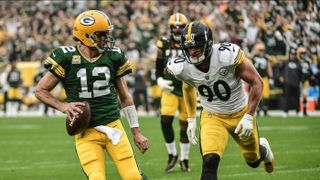 Steelers' TJ Watt Gets Exposed For Breaking The Rules 1 Time By Aaron Rodgers  (Steelers News). Photo by USA Today