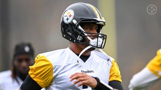 Steelers' Russell Wilson Has Former Teammate Speak The Truth About Sean Payton Versus Mike Tomlin (Steelers News). Photo by Alysa Rubin / Pittsburgh Steelers