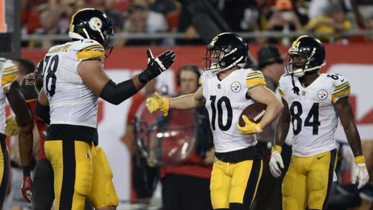 Former Steelers WR Slammed Antonio Brown For Disappearing While Fighting For Playoff Position (Steelers News)