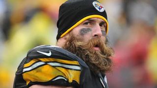 A Frustrated Steelers' Brett Keisel Stands Up To Dick LeBeau, Learns Lesson: "Get Something Through Your Thick Head" (Steelers News). Photo by Fayetteville Observer