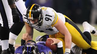 Steelers' Aaron Smith Had A Rare Agreement With AFC North Rival Willie Anderson When It Came To The Pro Bowl (Steelers News). Photo by Post-Gazette