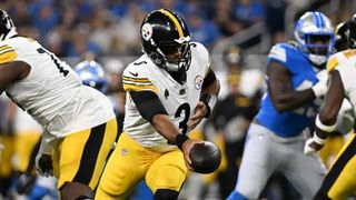 Steelers' Russell Wilson On Short Leash; Mike Tomlin Will Quickly Replace Him For Poor Performance (Steelers News). Photo by  Lon Horwedel / USA TODAY Sports