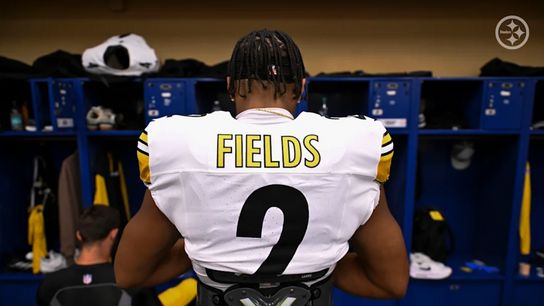 Steelers Locker Room Offers Revealing Insight Into The Russell Wilson-Justin Fields Debate: "Victories... That Matters More" (Steelers News)