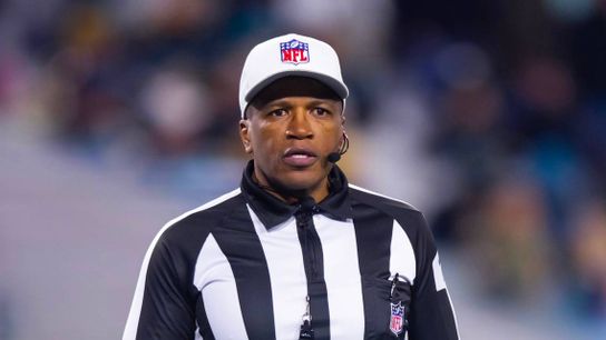 Steelers Could Be At Strong Disadvantage Against Jets Due To The Officiating Crew Led By Shawn Smith (Steelers News)