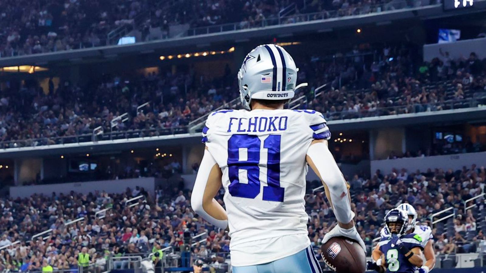 Former NFL Star Praises Dallas Cowboys WR Simi Fehoko