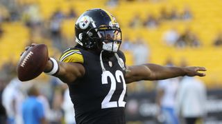 Steelers' Ike Taylor Gives Fierce Defense Of Najee Harris And Jaylen Warren Behind "Revamped Offensive Line" (Steelers News). Photo by Charles LeClaire / USA TODAY Sports