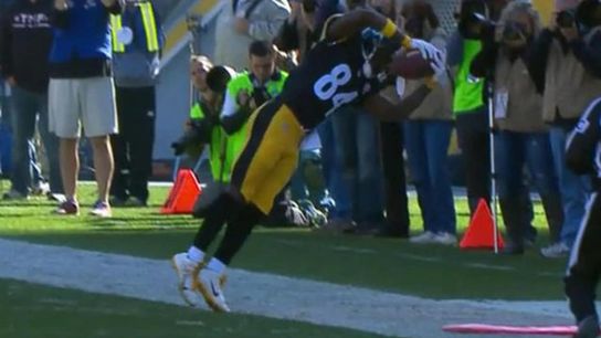 Steelers' WR Antonio Brown making a toe-tap catch in 2016. Steelers' WR Antonio Brown making a toe-tap catch in 2016.