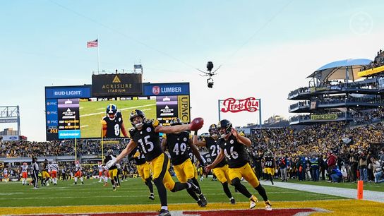 The Pittsburgh Steelers forced a dropped punt by the Cleveland Browns late in the fourth quarter in 2024. 