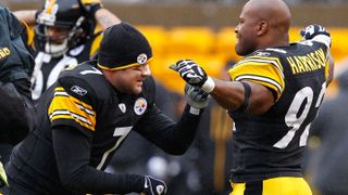 Steelers' James Harrison Advises Pittsburgh To Find A QB That's "Truly Solid" To Create Any Change (Steelers News). Photo by NBC Sports