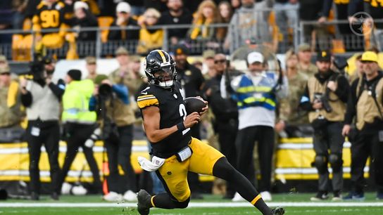 Pittsburgh Steelers' QB Justin Fields coming in off of the bench to finish off the Baltimore Ravens in Week 11 of 2024.