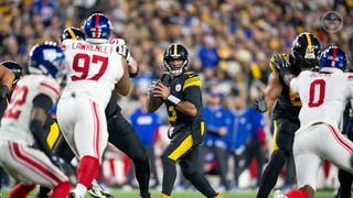 Insider: Steelers Could Still Lose Out On Aaron Rodgers Or Russell Wilson To The Giants Despite New Addition (Steelers News). Photo by Karl Roser / Pittsburgh Steelers 